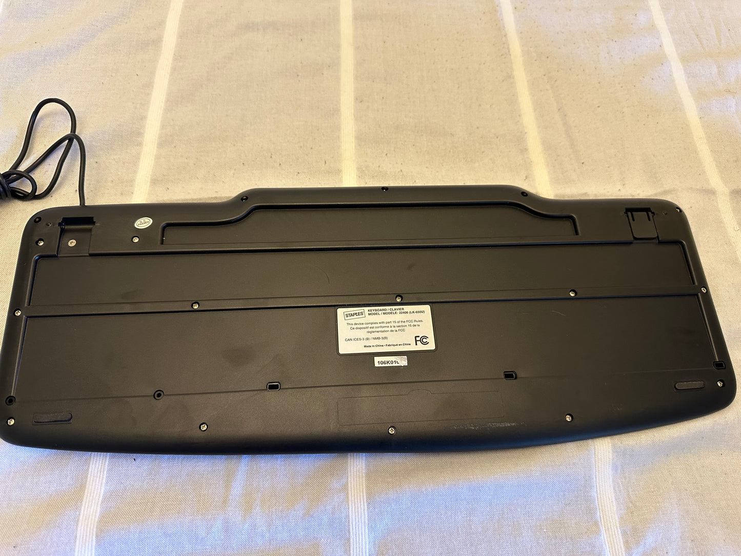 Staples keyboard 22406 (LK-650U)